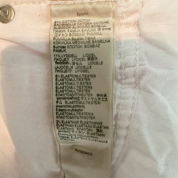 7 For All Mankind Exposed Button High Waist Crop
Straight Leg Jeans Size 31 - Picture 15 of 15